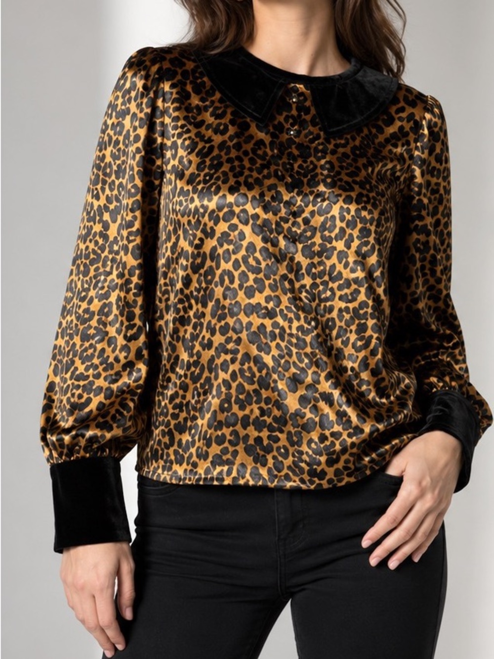 Marc by Marc Jacobs Leopard Silk Blend Blouse Peter Pan Velvet Collar 6
